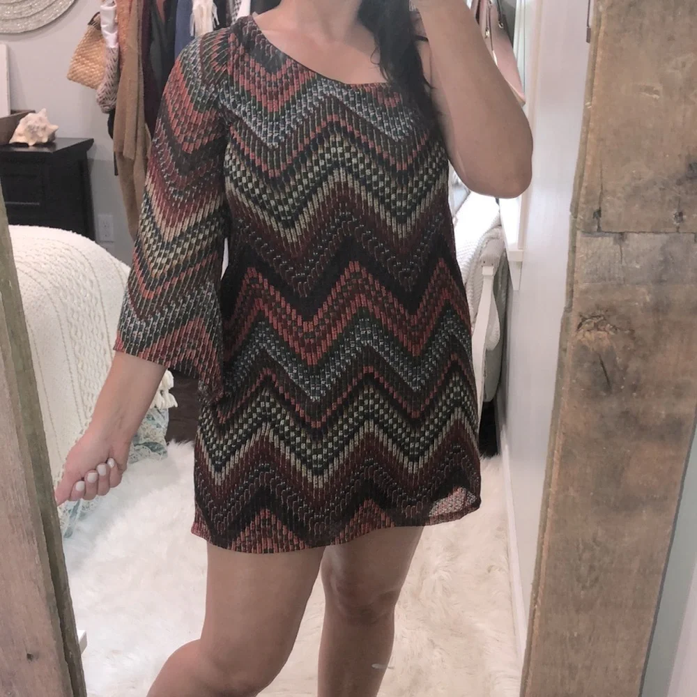 Auditions size large one shoulder chevron dress